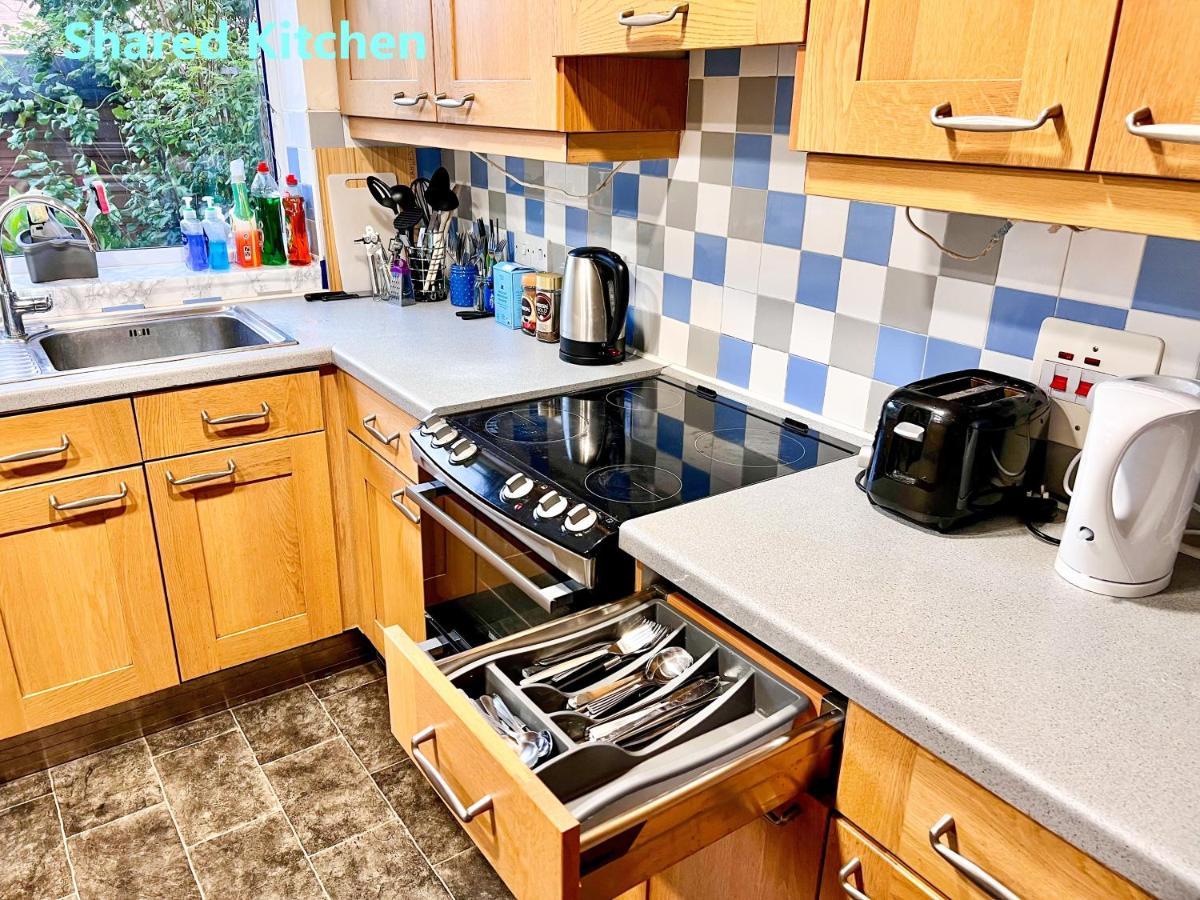 Central Palace - Excellent Stay In London Zone 1 Екстер'єр фото